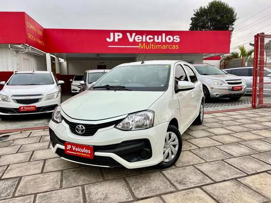 TOYOTA ETIOS 1.3 X 16V FLEX 4P AUTOMÁTICO TOYOTA ETIOS 1.3 X 16V FLEX 4P AUTOMÁTICO